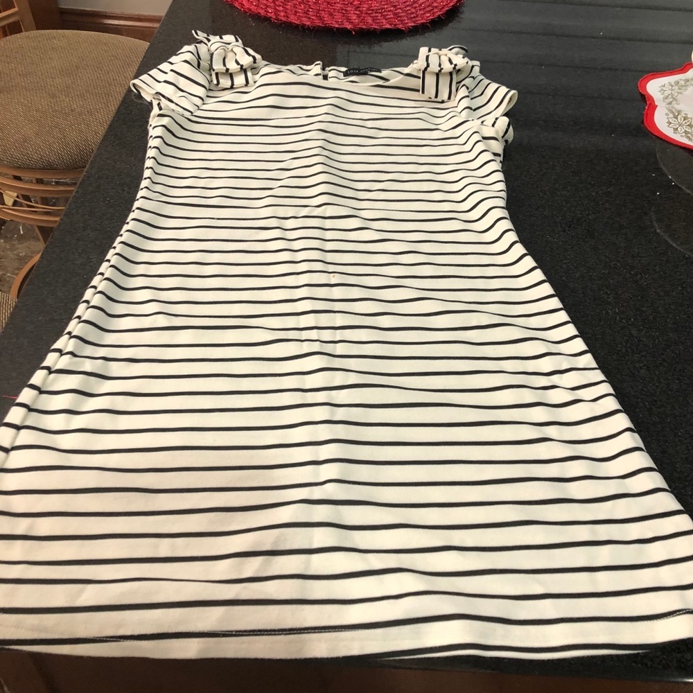 Black and white dress